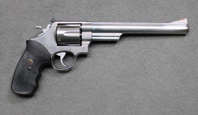 Smih & Wesson ~ 629-2 ~ .44 Magnum