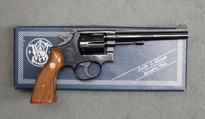 Smith & Wesson ~ Model 48-4 ~ .22 MRF
