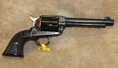 ~ Colt ~ Single Action Army ~ 45 Colt ~