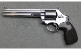 Smith & Wesson ~ Model 686-6 Plus ~ .357 Magnum - 2 of 3