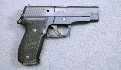 Sig Sauer ~ P226 Navy Limited ~ 9mm Luger