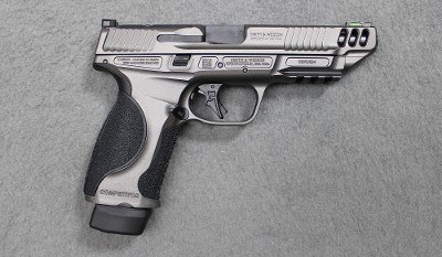 Smith & Wesson ~ M&P 9 M2.0 Competitor ~ 9mm Luger