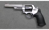 Smith & Wesson ~ 629-6 ~ .44 Magnum - 2 of 3
