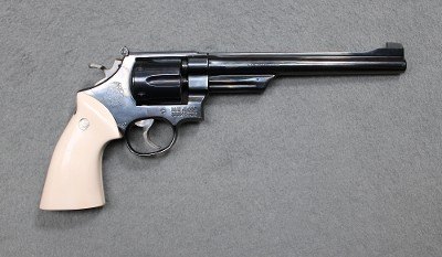 Smith & Wesson ~ Model 27-2 ~ .357 Magnum