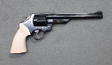 Smith & Wesson ~ Model 27-2 ~ .357 Magnum - 1 of 4