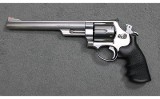 Smith & Wesson ~ Model 629 ~ .44 Magnum - 2 of 3
