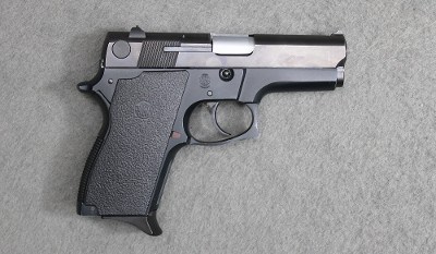 Smith & Wesson ~ Model 469 ~ 9mm Luger