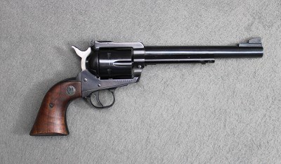 Ruger ~ New Model Blackhawk ~ .45 Colt