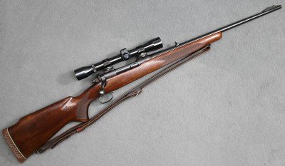 Winchester ~ Model 70 Featherweight ~ .270 Winchester