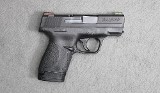 Smith & Wesson ~ M&P 9 Shield ~ 9mm Luger - 1 of 3