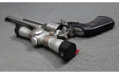 Ruger ~ New Model Super Blackhawk ~ .44 Magnum - Image 3 of 3