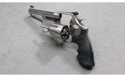 Smith & Wesson ~ Model 629-6 ~ .44 Magnum - Image 2 of 3