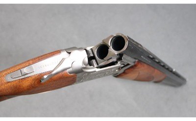 Browning ~ 525 ~ 12-Gauge - Image 2 of 5