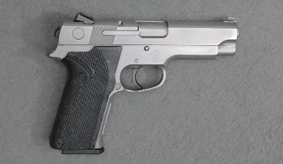 Smith & Wesson ~ Model 4586 ~ .45 Auto - Image 1 of 3