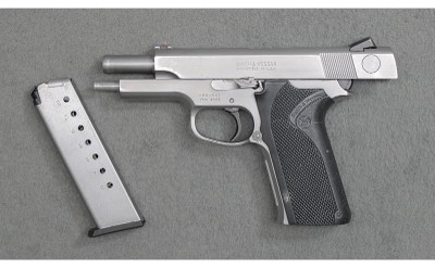 Smith & Wesson ~ Model 4586 ~ .45 Auto - Image 3 of 3