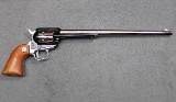 Colt ~ Single Action (Wyatt Earp commemorative) ~ .22 Long Rifle - 1 of 8