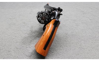 Smith & Wesson ~ Model 25-3 ~ .45 Colt Revolver - Image 5 of 12