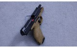 Heckler & Koch ~ VP9 ~ 9mm Luger - 3 of 5