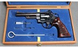 Smith & Wesson ~ Model 29-2 ~ .44 Magnum - 8 of 8