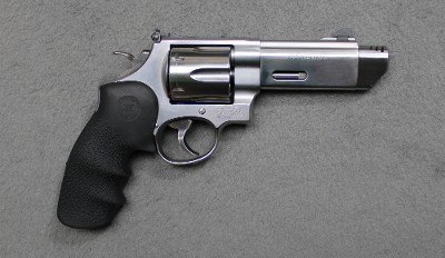 Smith & Wesson ~ Model 629-6 ~ .44 Magnum - Image 1 of 3