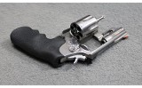 Smith & Wesson ~ Model 66-3 ~ .357 Magnum - 3 of 3