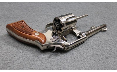 Smith & Wesson ~ 10-5 ~ .38 S&W Special - Image 3 of 3