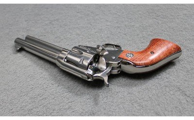 Ruger ~ Vaquero ~ .44 Magnum - Image 3 of 3