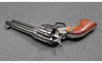 Ruger ~ Vaquero ~ .44 Magnum - Image 3 of 3