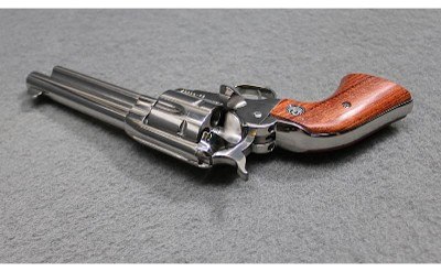 Ruger ~ Vaquero ~ .44 Magnum - Image 3 of 3