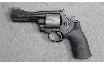 Smith & Wesson ~ Model 329PD ~ .44 Magnum - Image 3 of 3