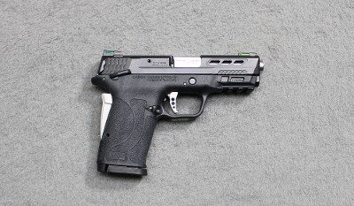 Smith & Wesson ~ M&P Shield EZ ~ 9mm Luger - Image 1 of 5
