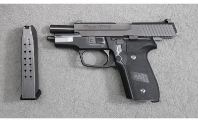 Sig ~ M11-A1 ~ 9mm Luger - Image 3 of 3