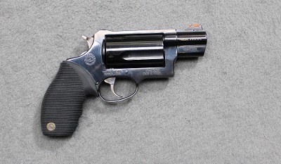 Taurus ~ Public Defender ~ .45 Colt/.410 Bore - Image 1 of 2