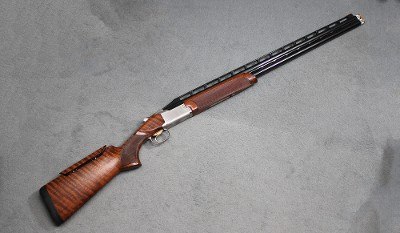 Browning ~ 725 Sporting ~ 12 Gauge - Image 1 of 7