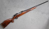 Weatherby ~ Mark V Deluxe ~ .300 Weatherby Magnum