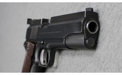 Colt ~ 1911A1 ~.45 ACP - Image 4 of 5