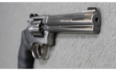 Smith & Wesson ~ 617-6 ~ .22 Long Rifle - Image 4 of 4