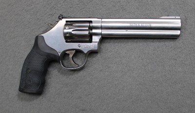 Smith & Wesson ~ 617-6 ~ .22 Long Rifle - Image 1 of 4