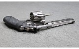 Smith & Wesson ~ 617-6 ~ .22 Long Rifle - Image 3 of 4