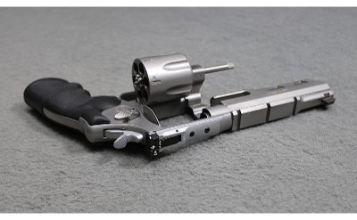 Smith & Wesson ~ 629-6 ~ .44 Magnum - Image 3 of 4