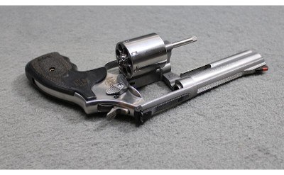 Smith & Wesson ~ 86-6 ~ .357 Magnum - Image 3 of 3