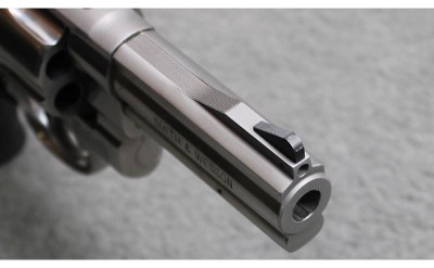 Smith & Wesson ~ 610-3 ~ 10mm - Image 6 of 7