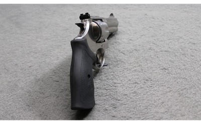 Smith & Wesson ~ 610-3 ~ 10mm - Image 3 of 7