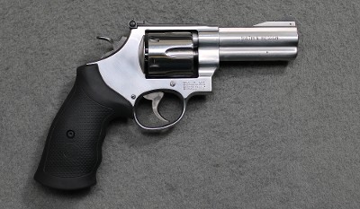 Smith & Wesson ~ 610-3 ~ 10mm - Image 1 of 7