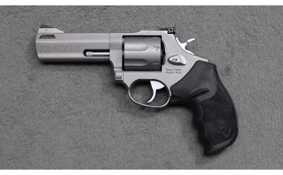 Taurus ~ 627 Tracker ~ .357 Magnum - Image 2 of 6