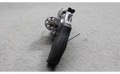 Taurus ~ 627 Tracker ~ .357 Magnum - Image 5 of 6