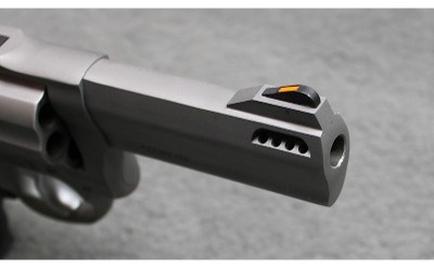 Taurus ~ 627 Tracker ~ .357 Magnum - Image 6 of 6