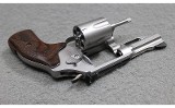 Smith & Wesson ~ 60-15 (Pro Series) ~ .357 Magnum - Image 3 of 3