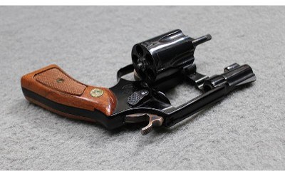 Smith & Wesson ~ 37 Airweight ~ .38 Special - Image 3 of 3