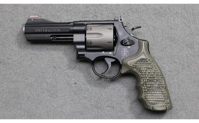 Smith & Wesson ~ 329PD ~ .44 Magnum - Image 2 of 6